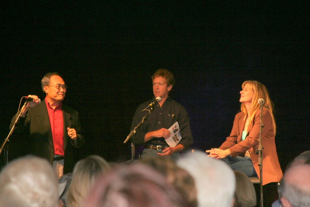 Dr. Paul Wong, Robert Howard and Connie Cole at a Foundation fundraiser